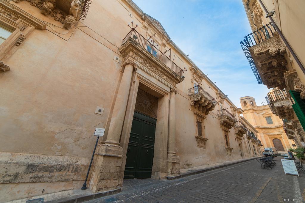 Bed and Breakfast La Madonnina à Noto Extérieur photo