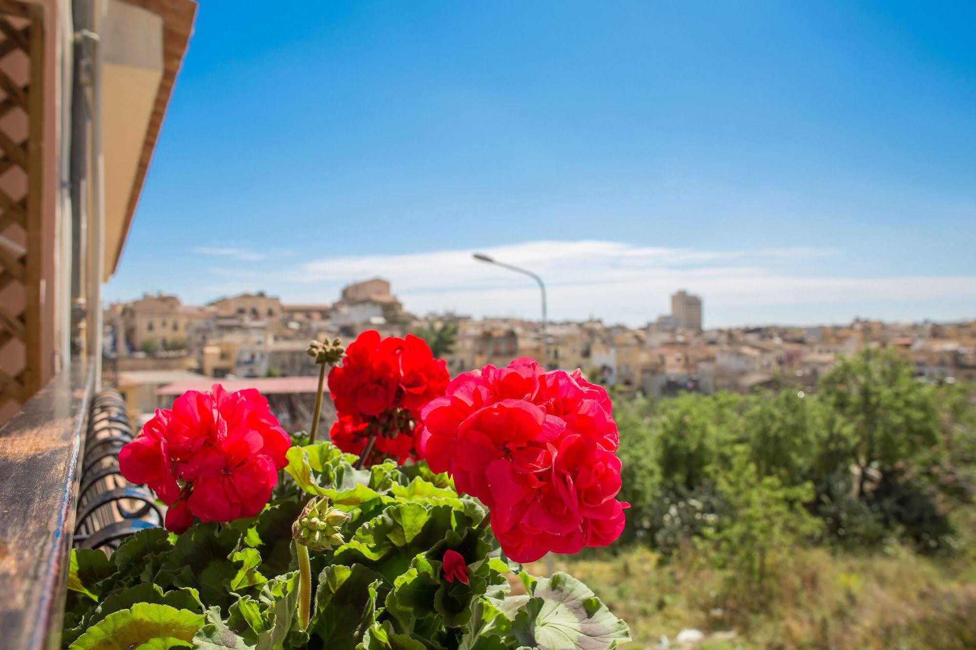 Bed and Breakfast La Madonnina à Noto Extérieur photo